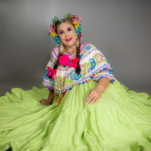 Alquiler de Pollera Santeña verde con azul